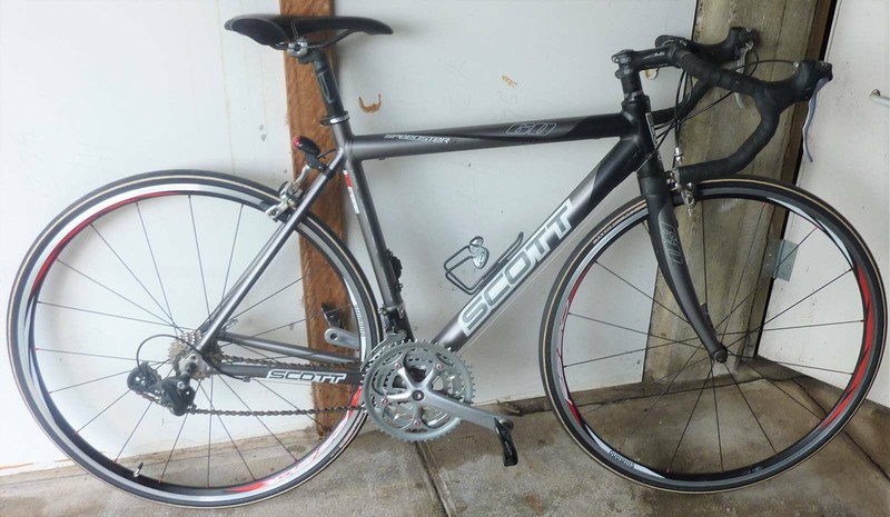 SCOTT SPEEDSTER 60 ROAD BIKE. SMALL 